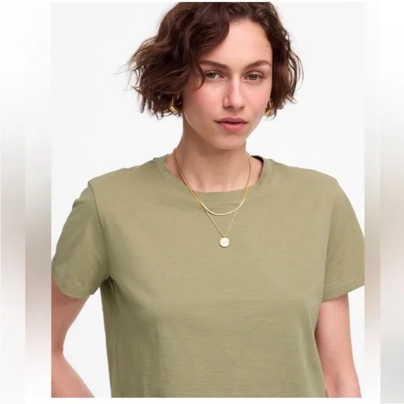 Madewell • NWT • Boxy Softcrop Tee in Sage Green - Picture 2 of 9